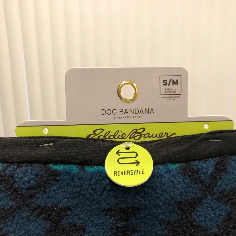 BNWT Eddie Bauer Dog Bone Toy and Bandana set - Picture 5 of 10